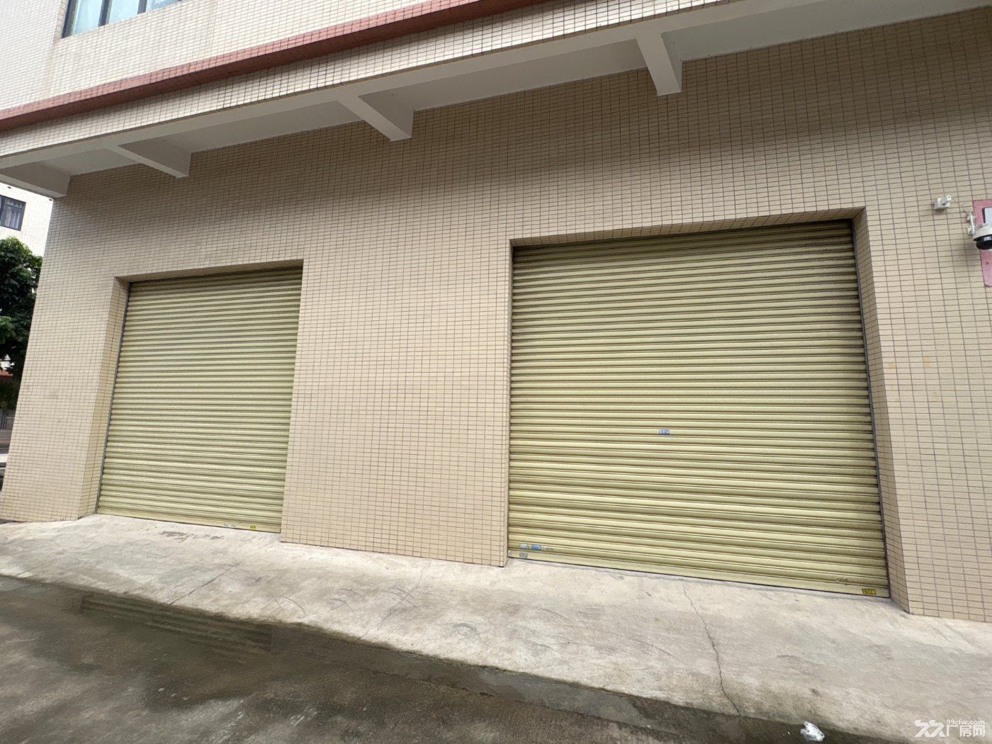 小榄500平厂房挨近路边 - 4