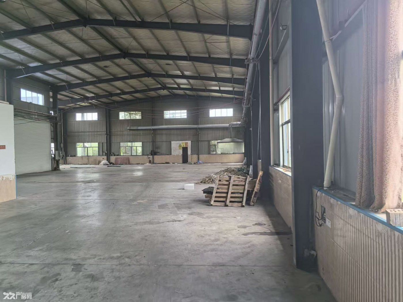 1300平方厂房仓库 直租 前面有院子 还有变压器 - 2