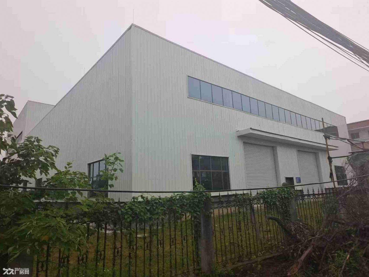 塘南镇西联村2400㎡厂房加独栋办公楼900㎡招租 - 2