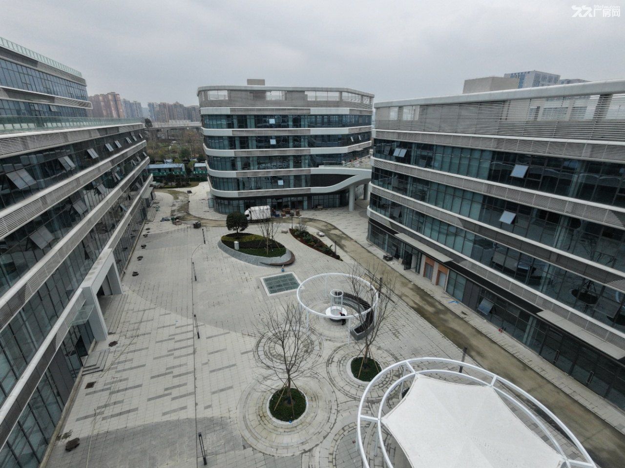 金牛区地铁口厂房可分租