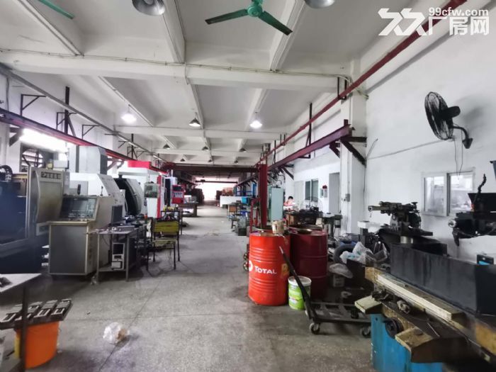 凤岗五联 注塑模具 五金冲压 机加工一楼厂房出租 大小分租 - 3