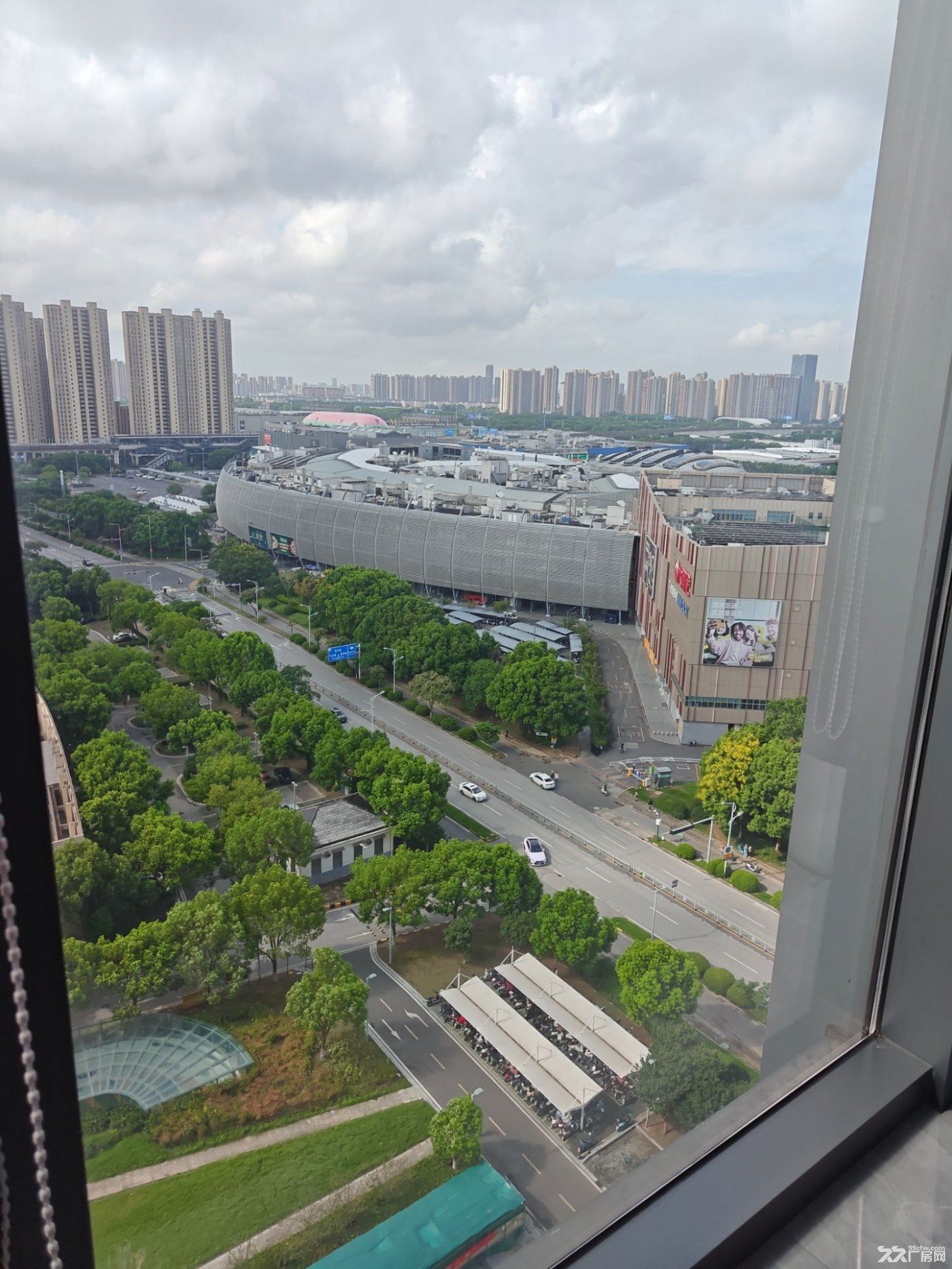 自有园区230㎡精装办公室诚意出租,价格优惠,条件可谈,即租即用,无中介费 - 8