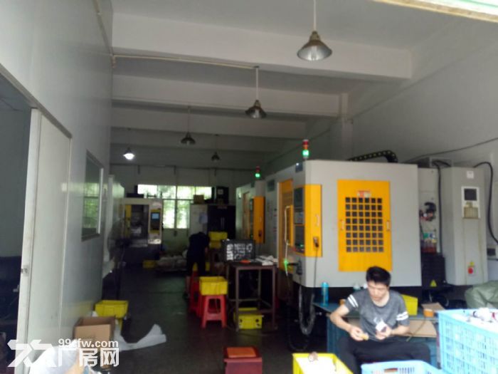 清溪青皇招租一楼标准厂房366平 豪华精装修办公室