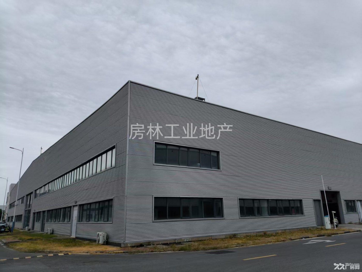 南通 苏锡通产业园 独栋厂房出售 总价一千多万性价比高 - 3
