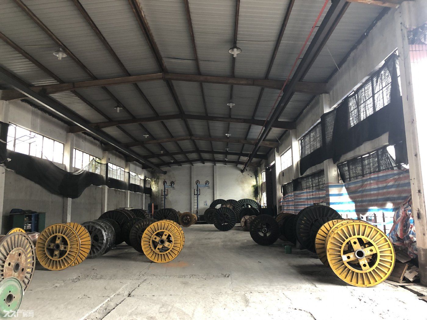 出售桐庐国道边15亩厂房7000方砖混结构一至三层空地大净到手2200万 - 3