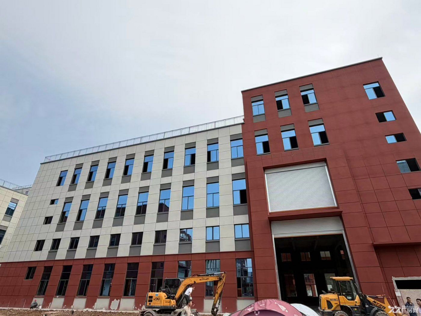 重庆科学城璧山高新区，独门独院全能现房厂房所见即所得