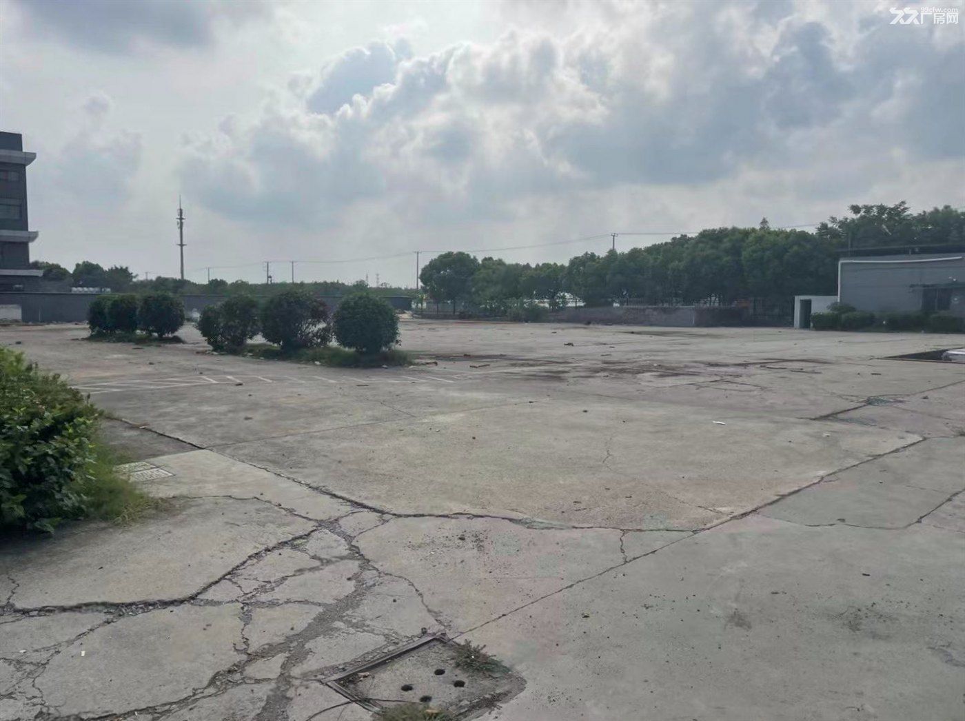 招商;招商：南翔空地15亩左右出租，可以分租。