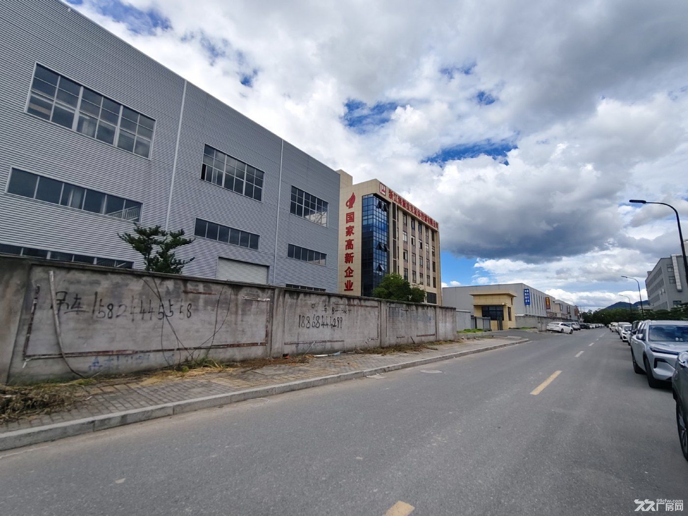 富阳鹿山工业园区7800方钢架/8100方框架厂房出租(可分租) - 5