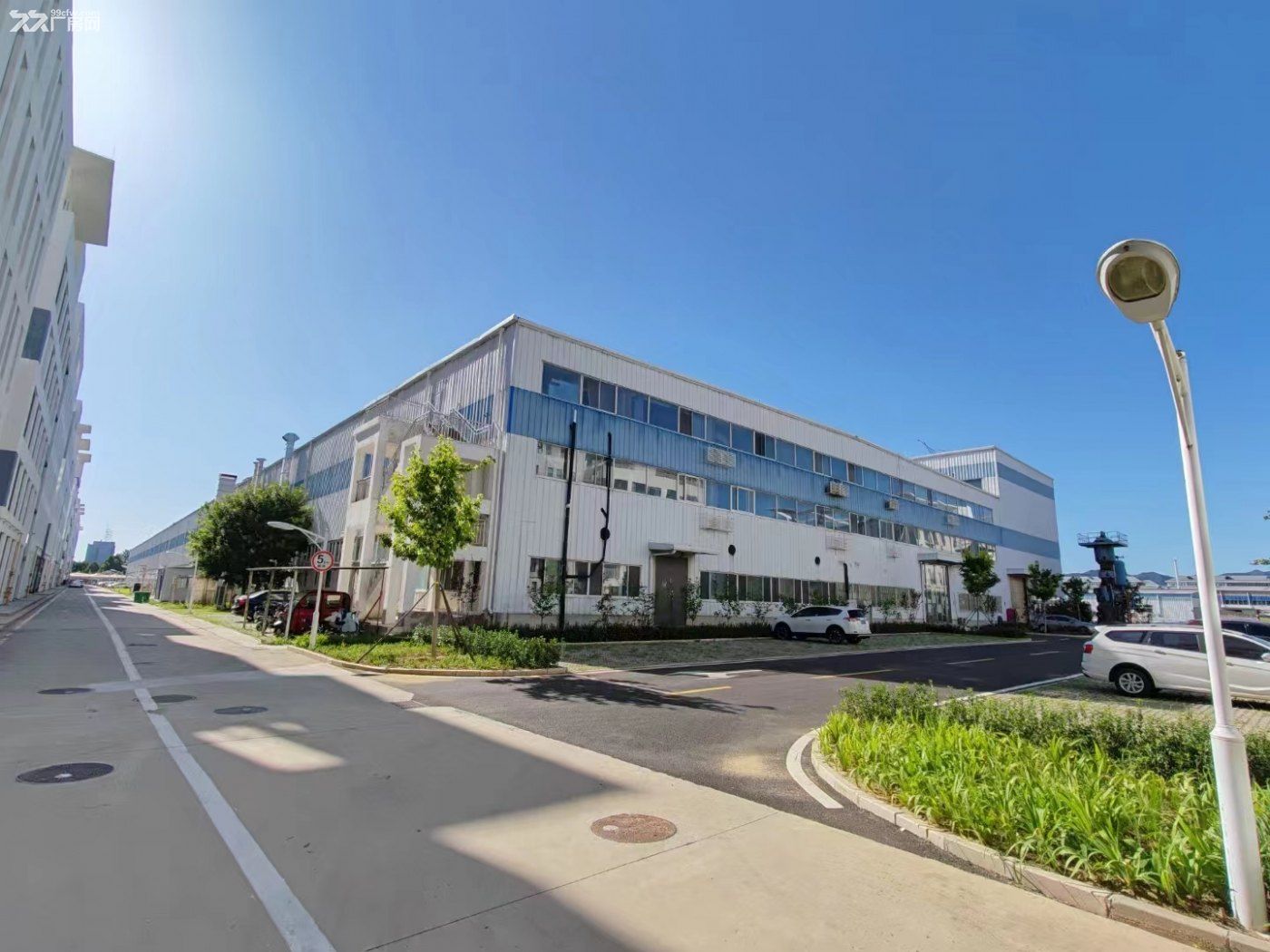 层高14米厂房出租  手续齐全  可做食品，中央厨房 面积15000可分割 - 2