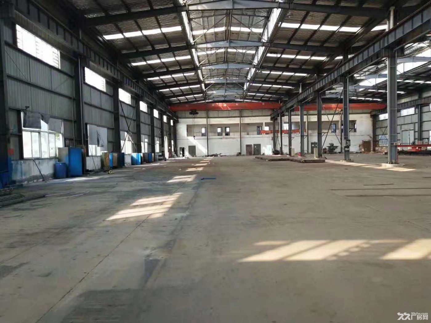 蔡甸地铁口钢构厂房2500平米行车15吨5吨各一台配套宿舍食堂办公,整租 - 6