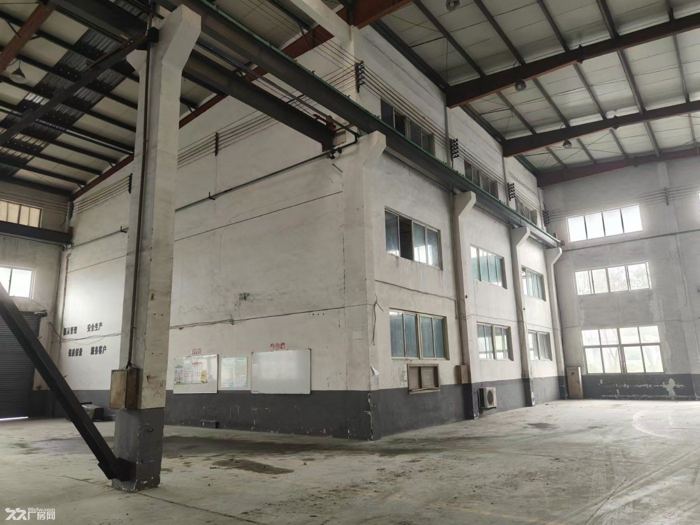 原房东厂房出租马陆工业区4300平米独院单层火车头式厂房 - 4