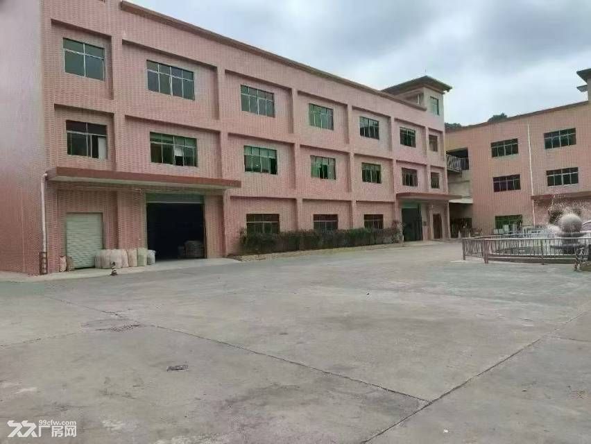 深圳西乡独栋厂房3600平米出租 - 2
