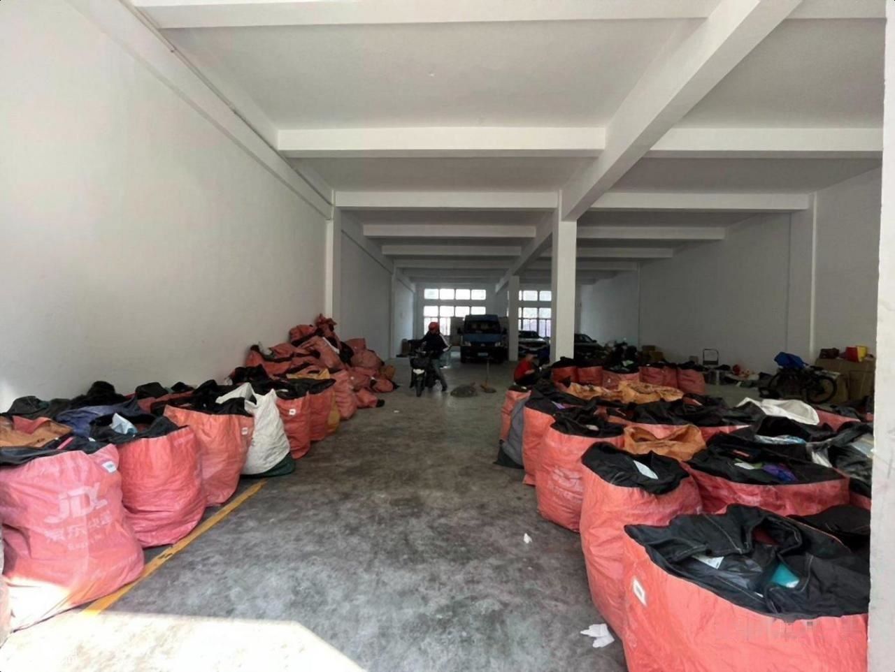 普陀一楼245平适合贸易电商服装食品电子设备组装仓储冷库
