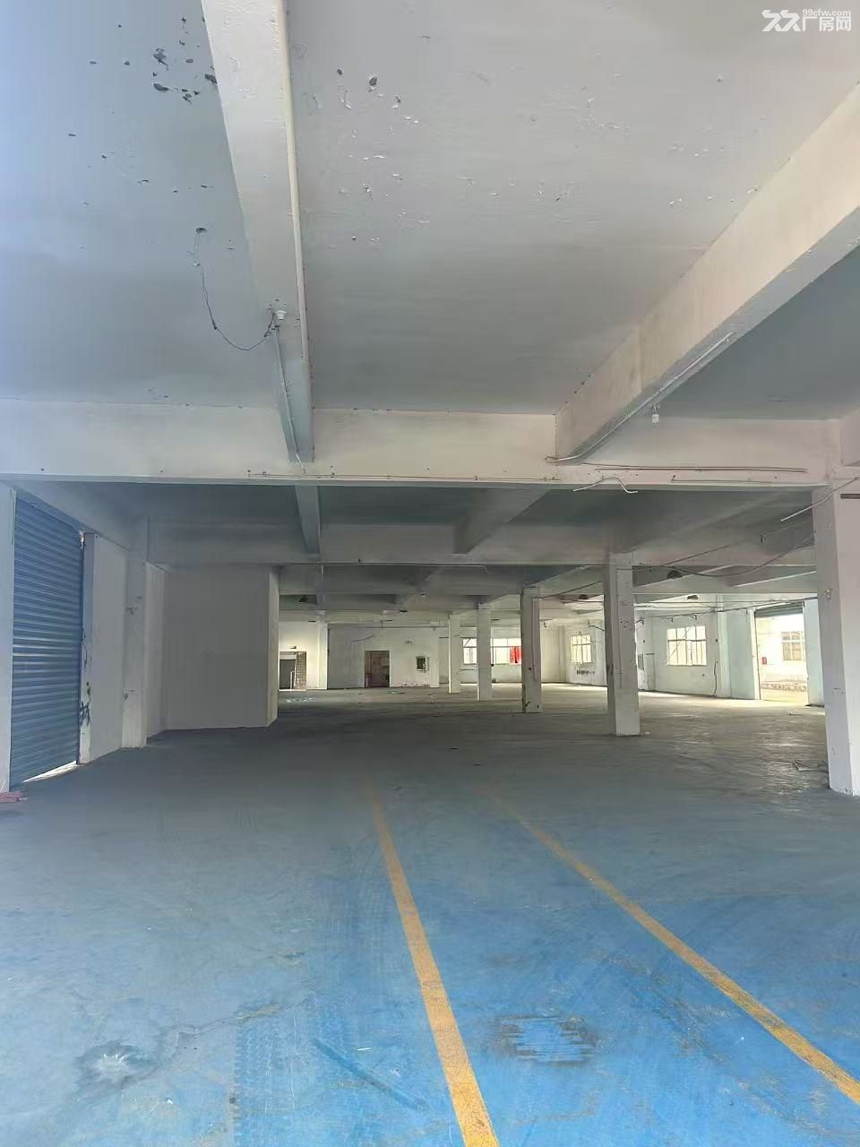 独栋双层厂房出租,空地大,可分租