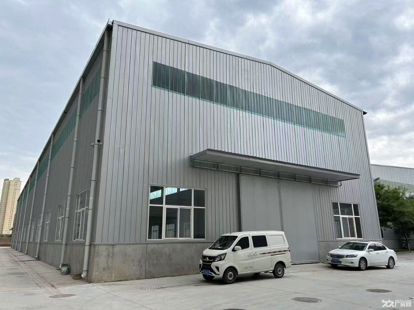 咸阳高新区西里路5万平大厂房低价出租可分租 - 2