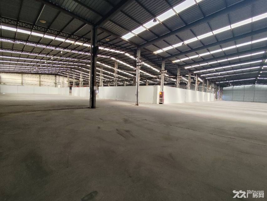 曹安公路4369号,空出独门独院16000平方 - 6