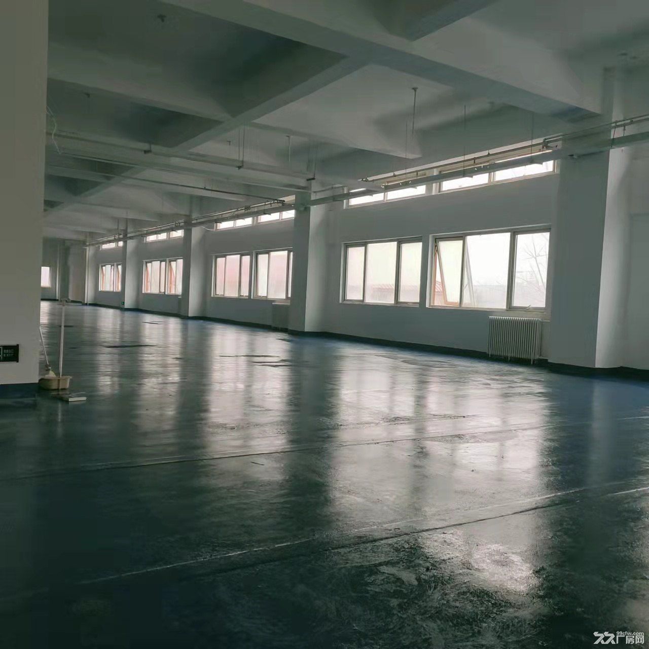 物业直租5000平标准厂房,可分租,带办公,年费车位。 - 3