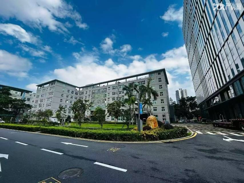 深圳龙岗宝龙精装修独栋厂房15000平米出租