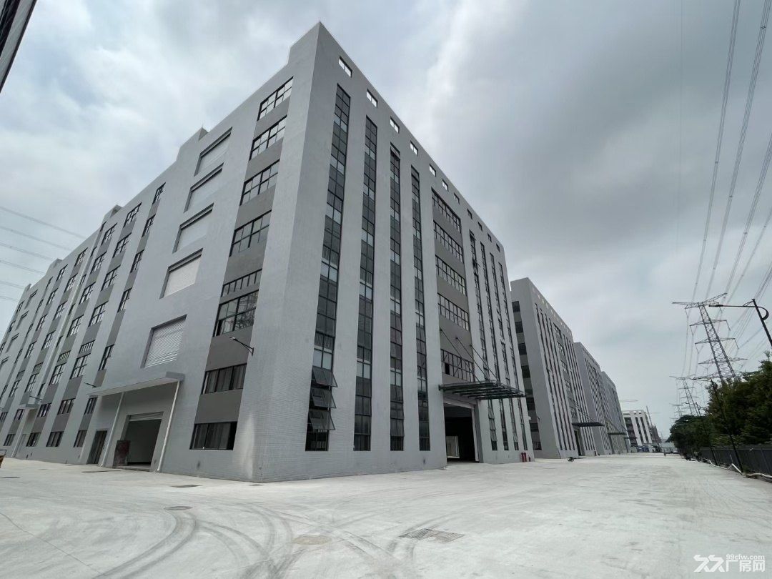 广州市增城经济技术开发区永宁街道厂房出租，一楼价格25，楼上价格13