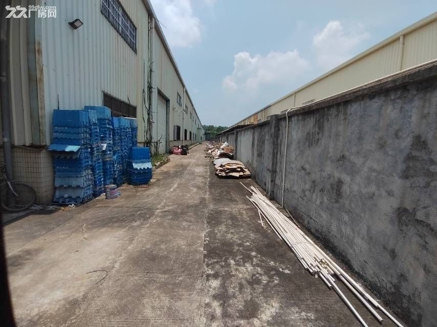 深圳市光明区楼村一楼钢构独门独院7100平,滴水8米 - 2