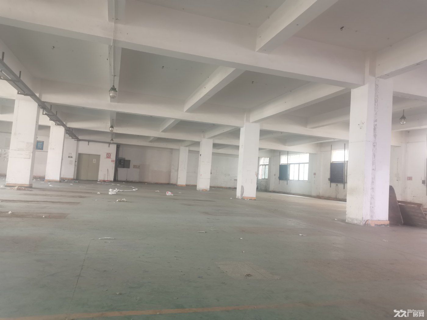 深圳公明区原房东厂房出租 - 2