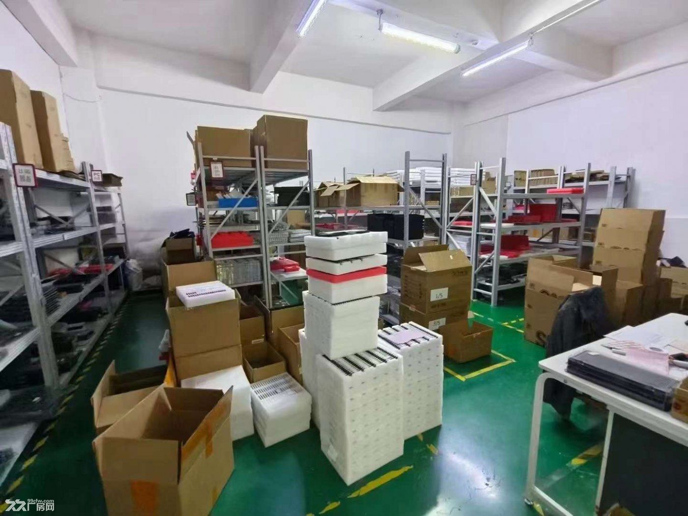 龙华大浪商业中心楼上整层1350平精装修厂房出租 - 6