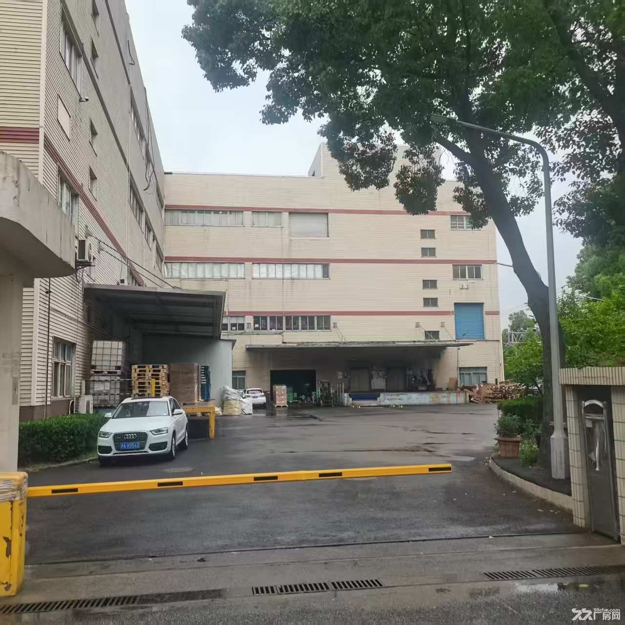 自由贸易区外高桥片区库房招租 - 2