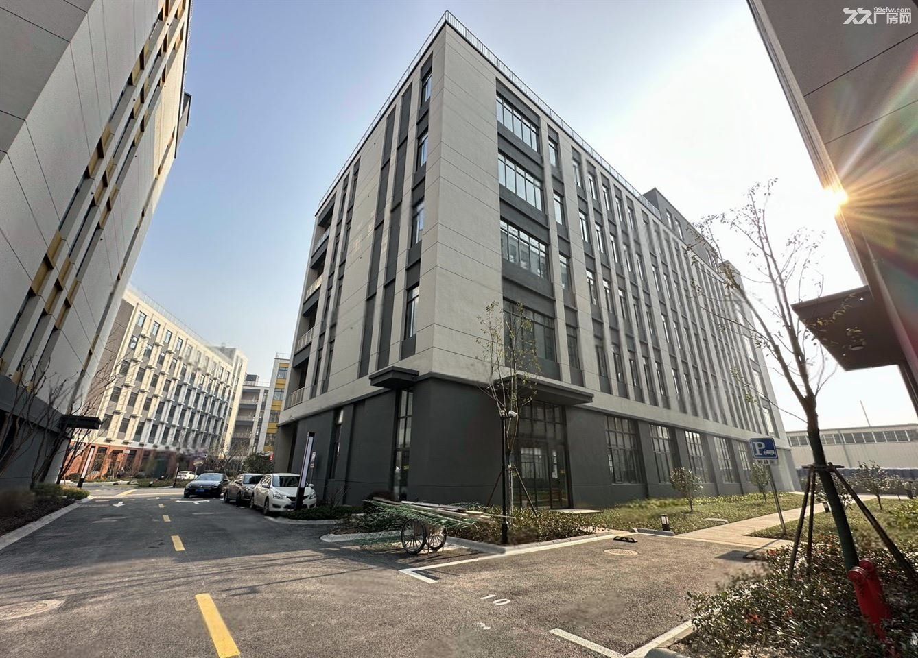 物业出租:开发商直租11号线南翔地铁站104板块厂房出租面积大小均有 - 2