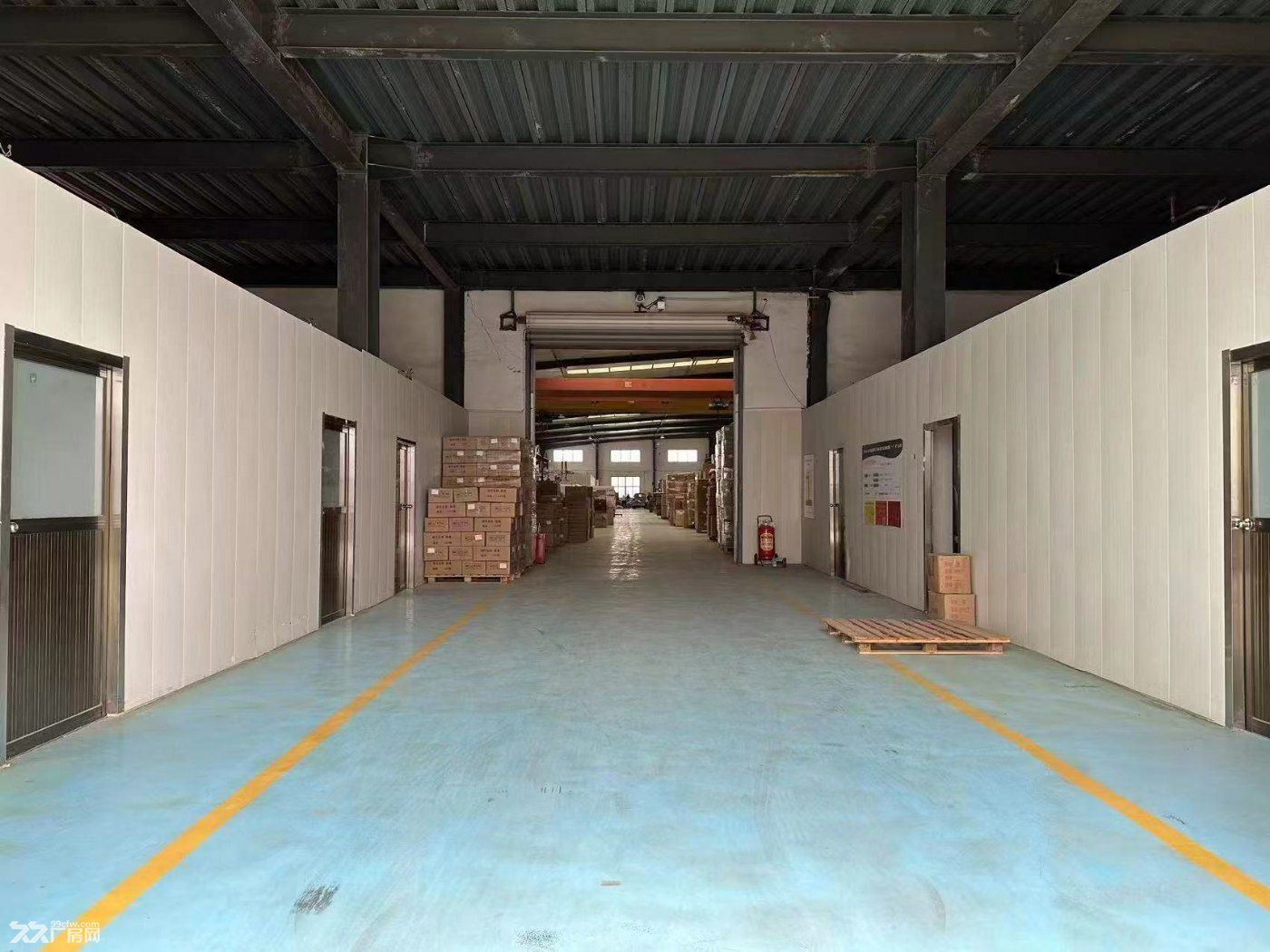 东三环丰产路口往东，交通便利5000平米，可分租可整租 - 2