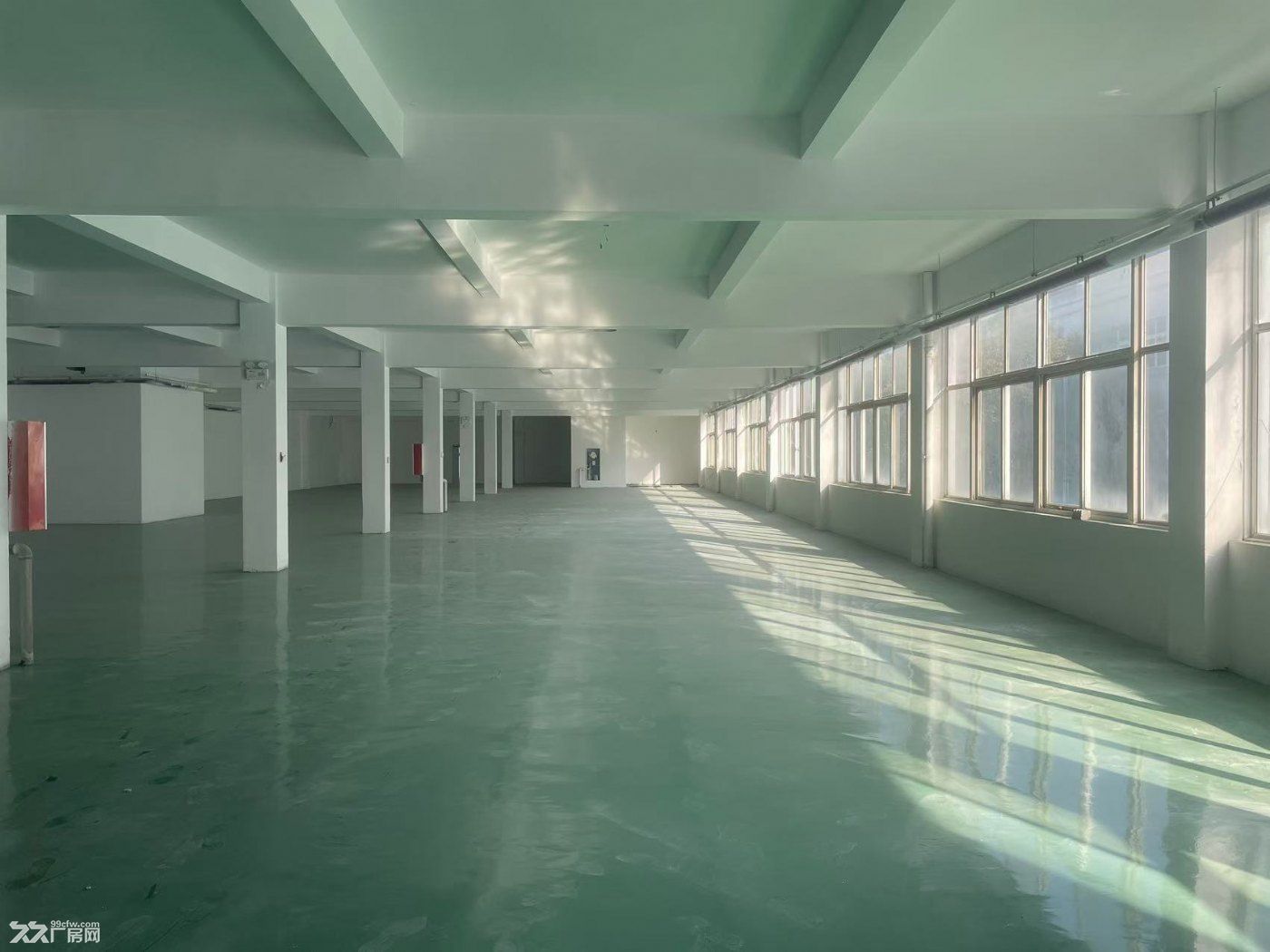 近水果市场，二楼带环氧地坪，面积可分割 - 3