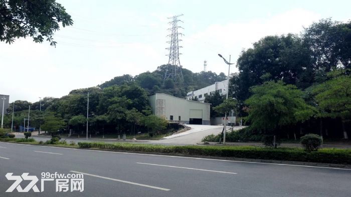 东莞市厚街镇１１０００平方独院厂房出售 (国有证件) 3600万 - 2