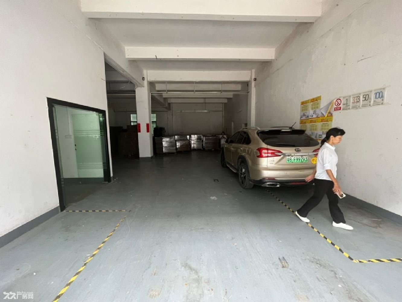 深圳坪山坑梓比亚迪附近一楼厂房1260平出租 - 3