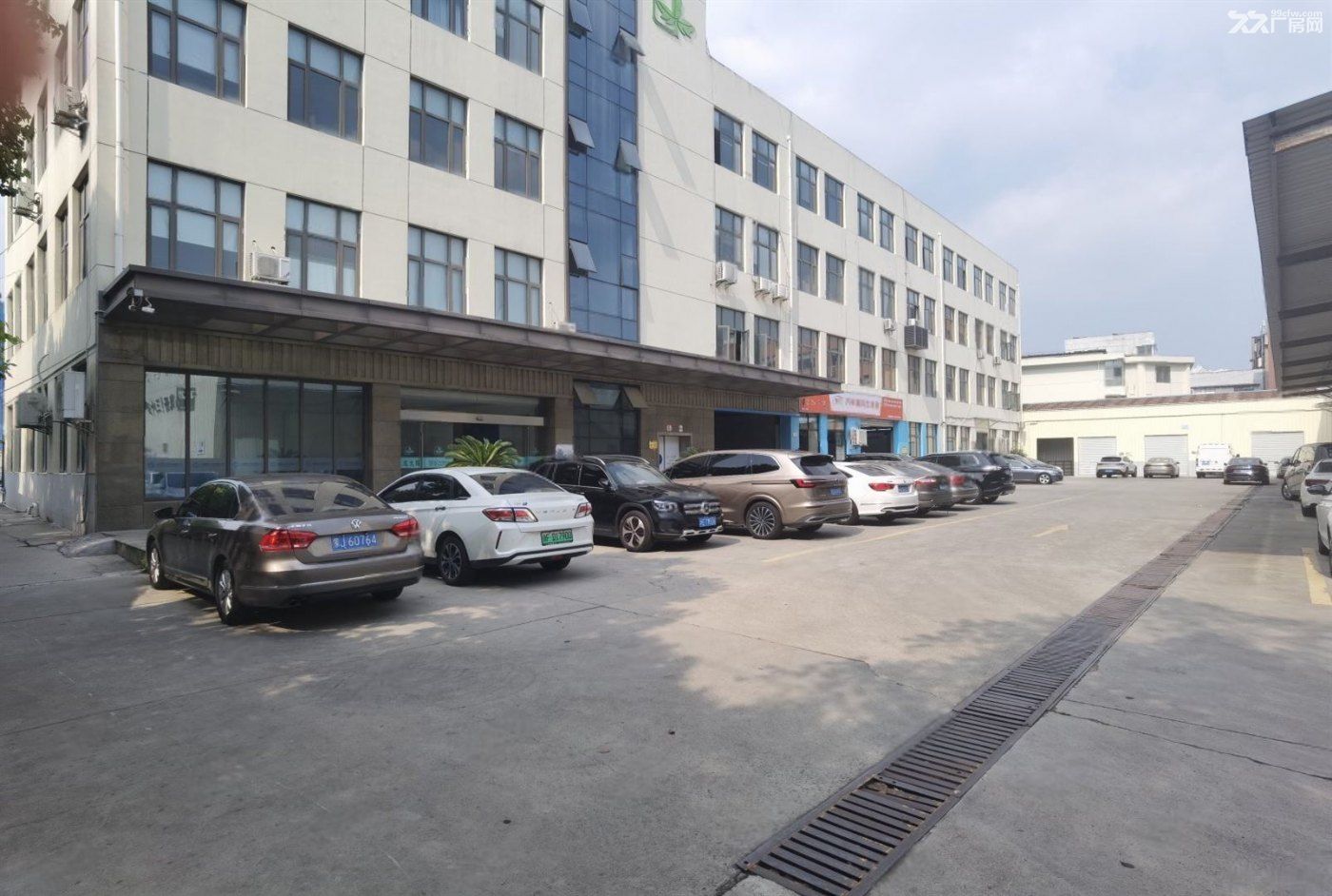 一楼1500平 200起分租 行业均可 大车进出方便 - 8