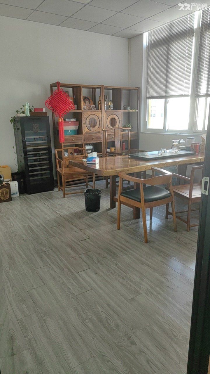 张江科学城旁,航头5百平至1千平带装修厂房办公仓库,可分割出租,实拍 - 6