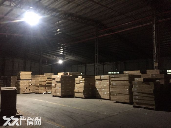 凤岗天堂围独院钢结构厂房出租4800平 适家具 纸品 五金