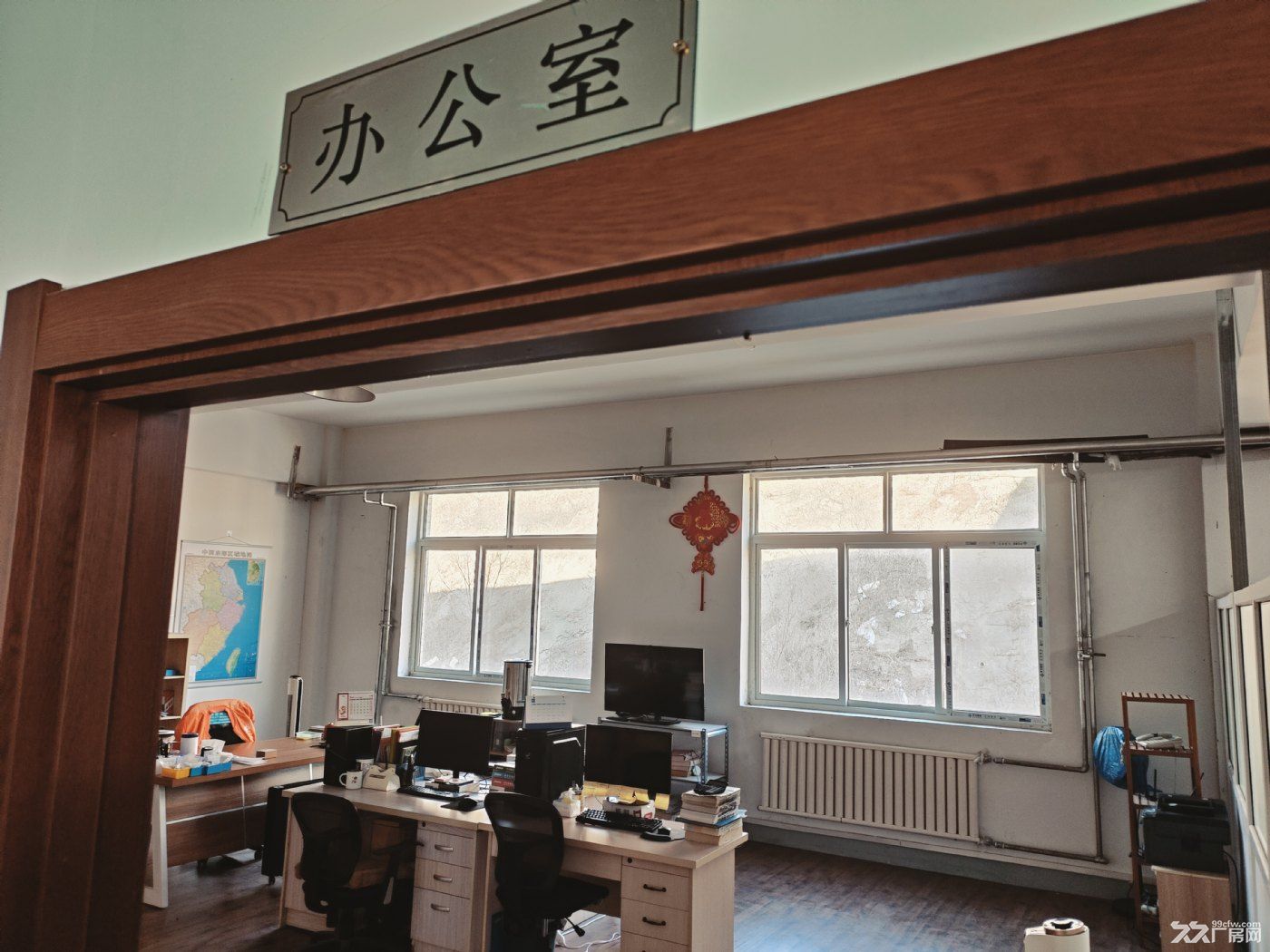 开发区厂房1200平出租,带办公室,厂区有食堂,配套水电暖等 - 5