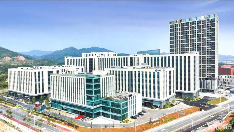 出售珠海高新区标准厂房 面积1100-2200平低首付可按揭