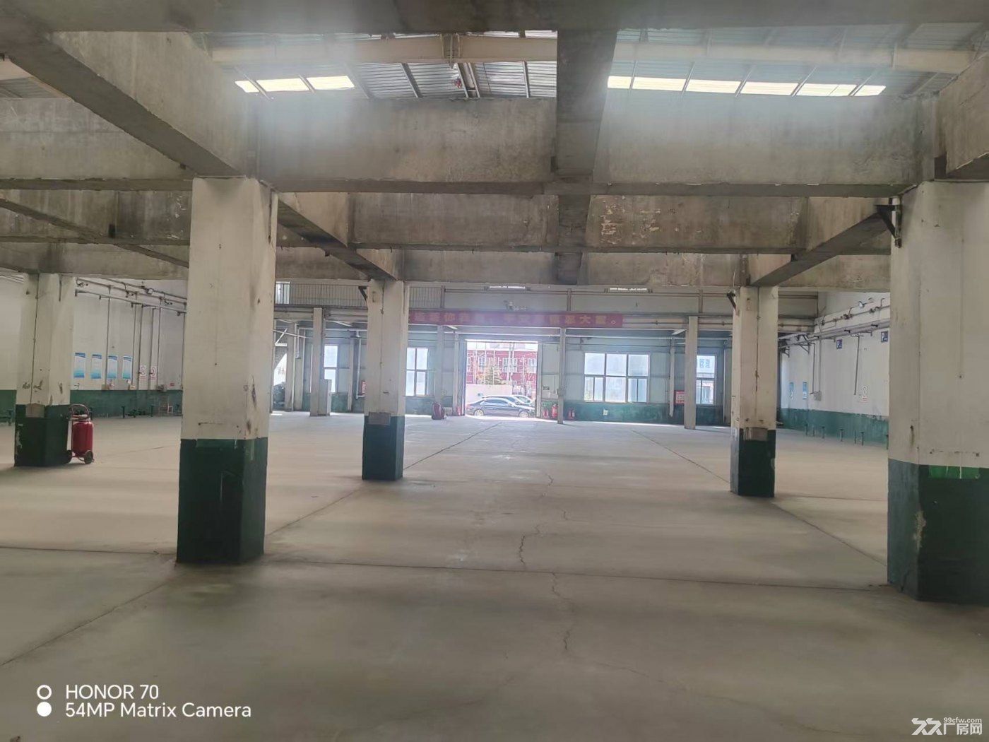 【低价急租】大兴区青云店 1900㎡库房 | 10m高 | 工业电360kVA - 3