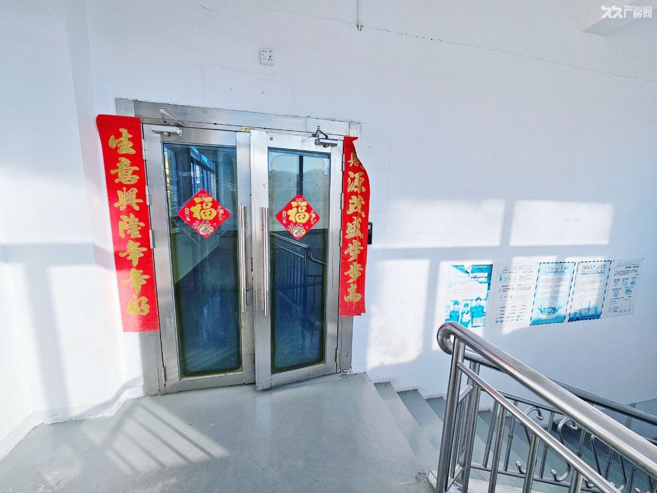 西乡高性价比厂房仓库300-880-1380平米低价招租