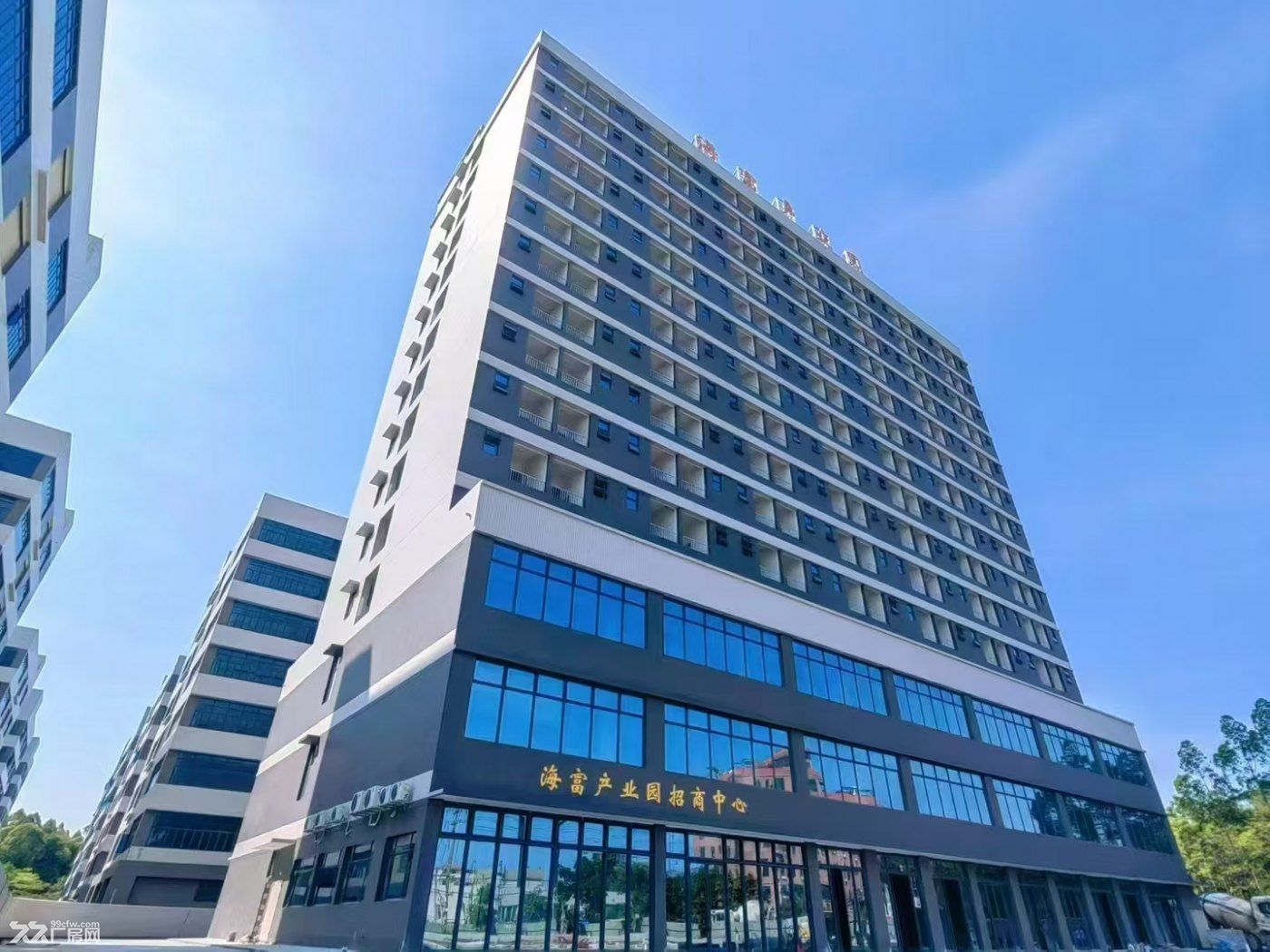 现楼，红本在手，1400㎡起《以租代售》免租2年 - 2