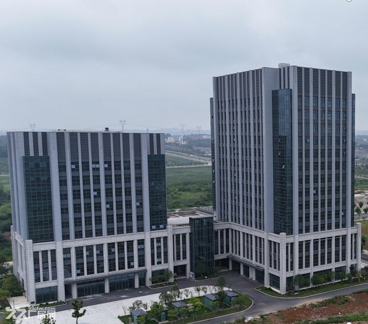当阳精装修,免租金办公室对外招租
