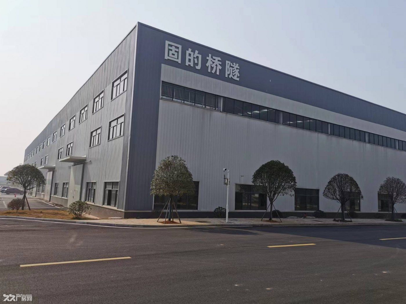 特价厂房库房急租-工业园钢构可分租带行吊办公可进大车超低价 - 2