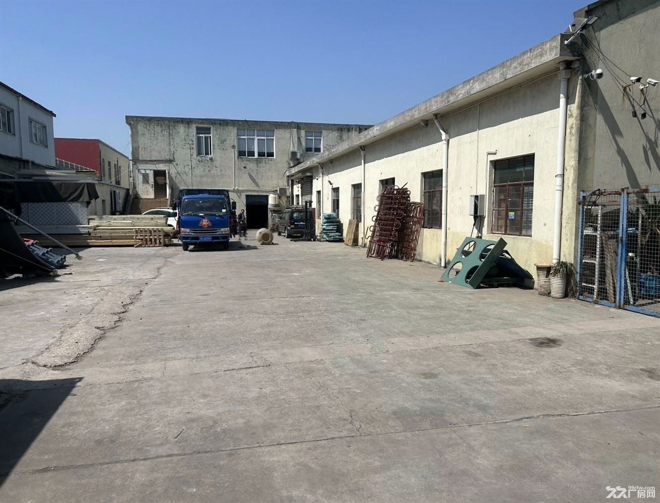 招商：江桥独门独院1000平米，超大空地，