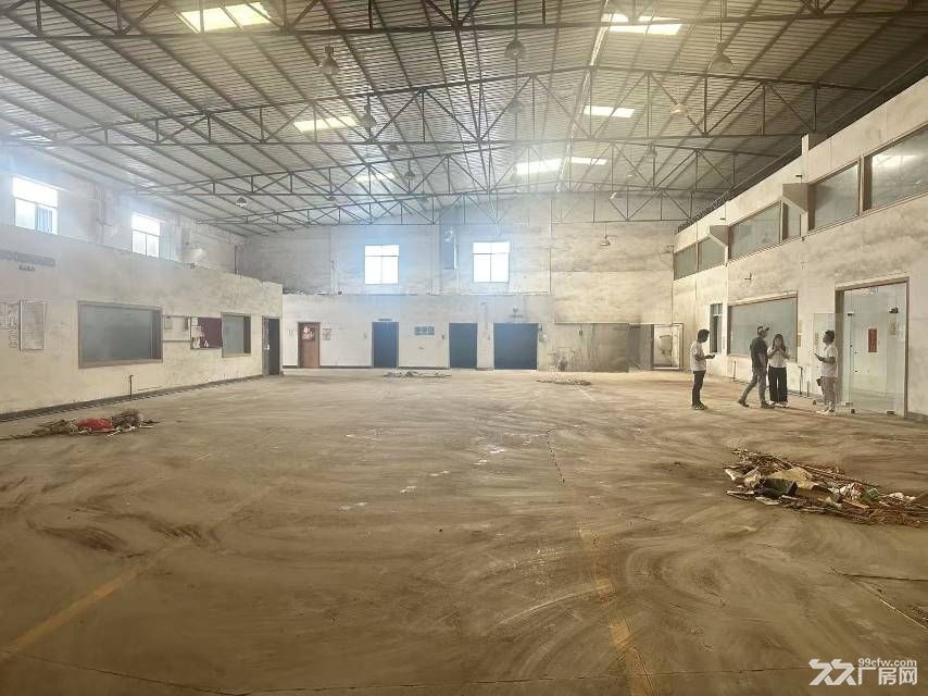 南岗高速出口独院厂房配办公室