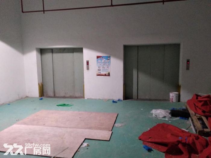 AA跨塘五楼1600平标准厂房 精装办公室 环氧地坪 - 2