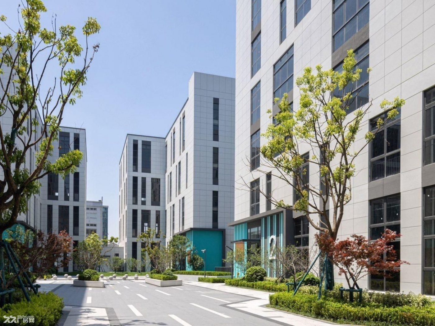 上海·金地威新松江智造园一楼厂房 - 2