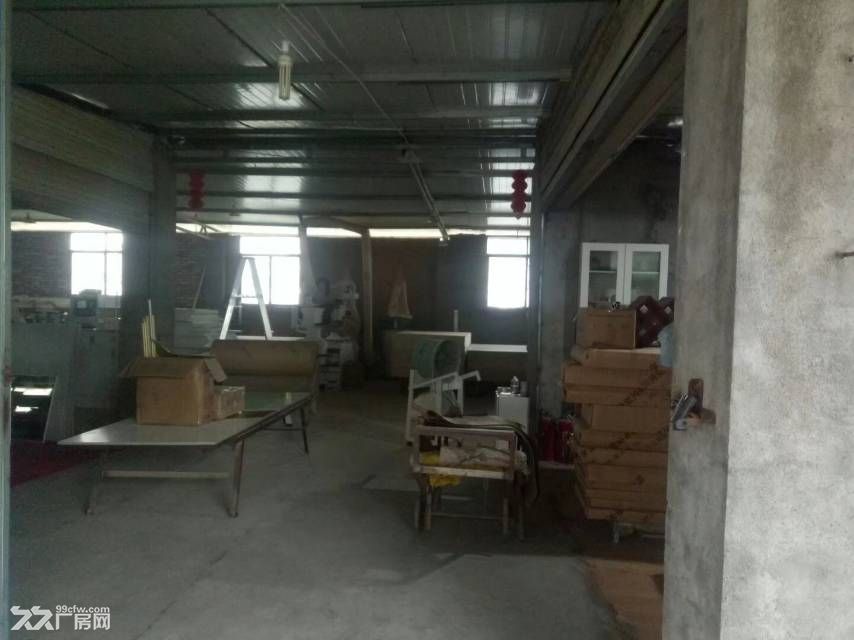 300㎡小型加工生产厂房出租