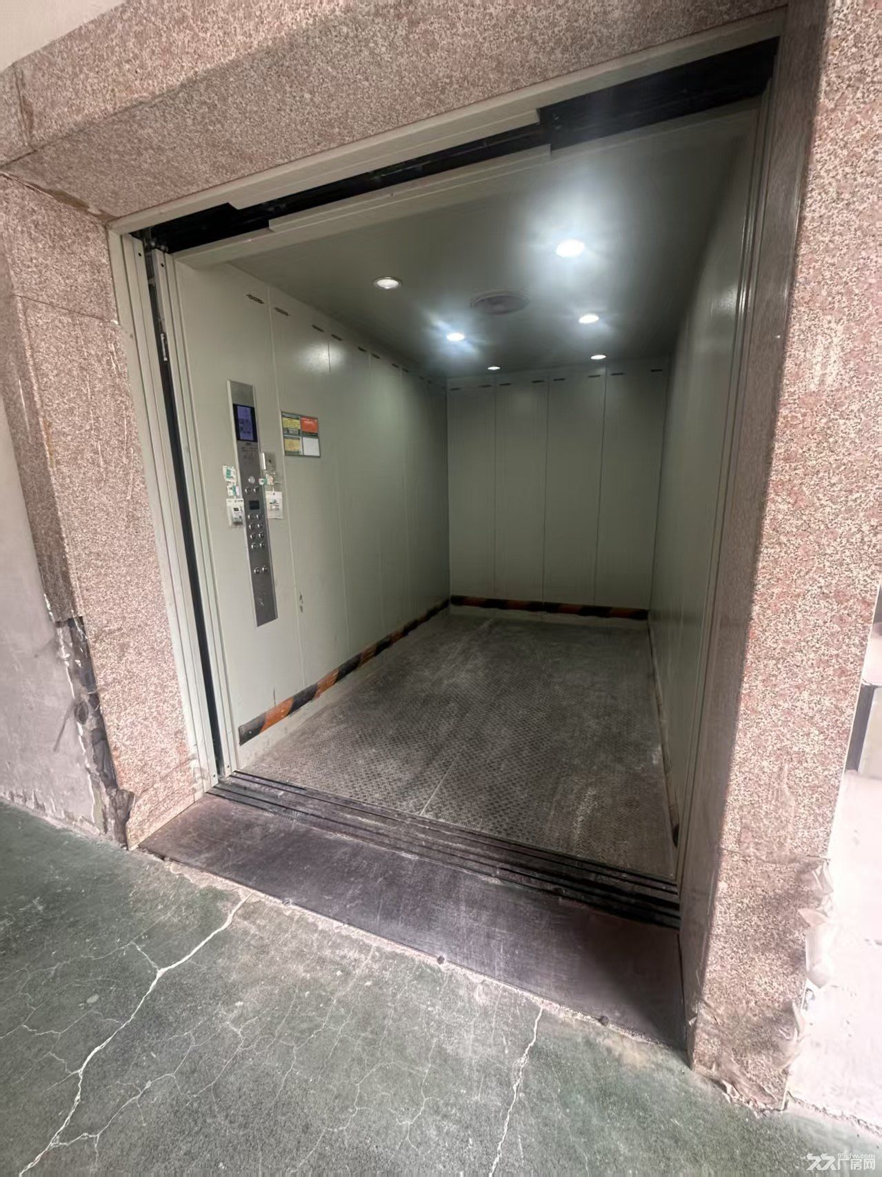 台州仙居丰溪中路32号6000㎡厂房出租独院可分租 - 8
