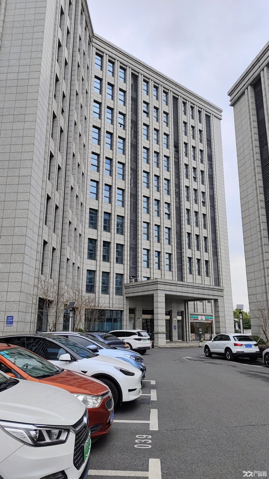 嘉定区安亭协通科技大厦办公室厂房出租 - 8
