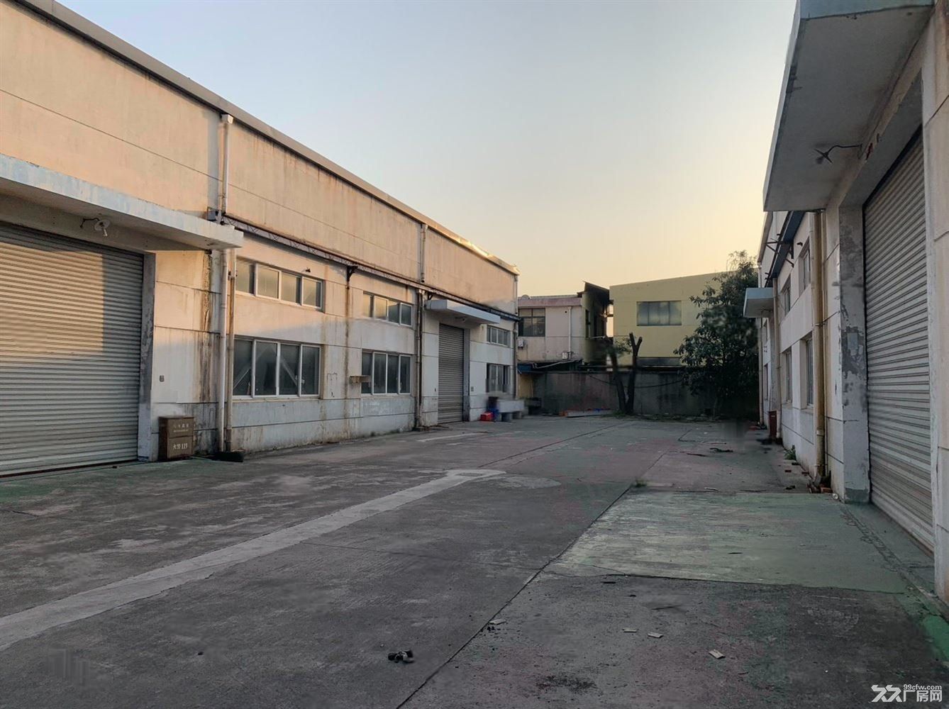 独门独院1500平,配套行车办公楼,大车随意进出,园区带环评 - 8